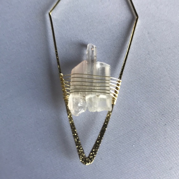 new. geometric clear quartz gold wire earrings - Picture 8 of 10